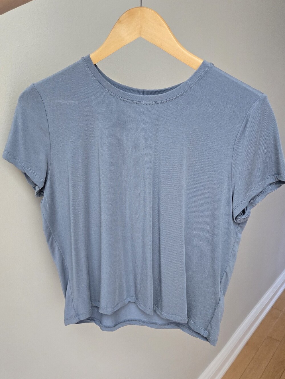Babaton T-Shirt